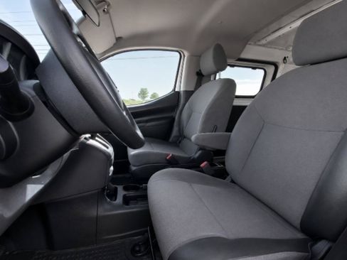 Used 2021 Nissan NV200 SV w/ Back Door Glass Package FWD image 10