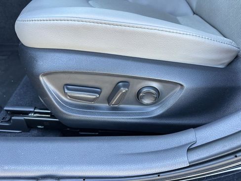 Used 2024 Toyota Camry XLE image 16