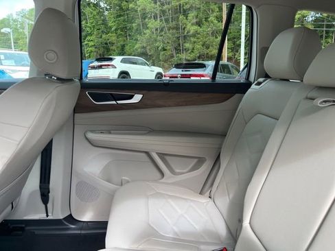 New 2026 Volkswagen Atlas SE image 15