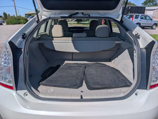 Used 2010 Toyota Prius Two FWD image 17
