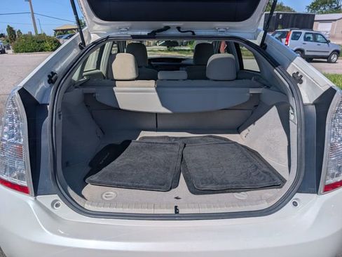 Used 2010 Toyota Prius FWD image 17