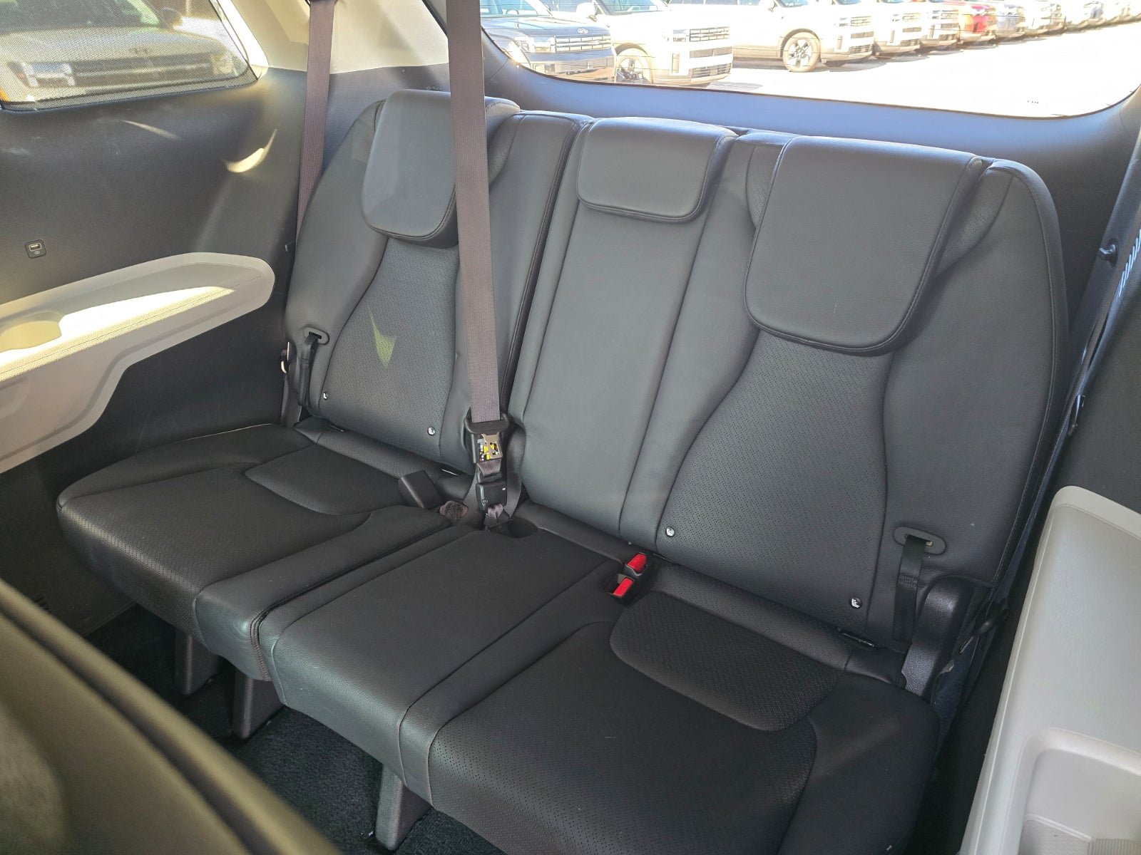 Used 2022 Kia Carnival SX Prestige FWD image 10