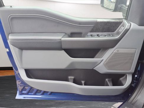 New 2026 Ford F250 XLT w/ XLT Premium Package image 15