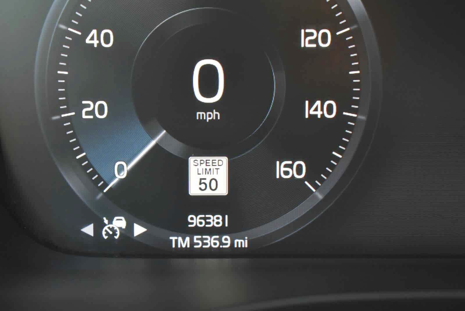 Used 2019 Volvo XC40 T5 R-Design AWD/4WD image 20