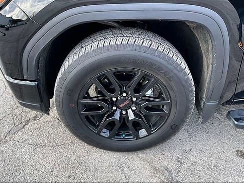 Used 2024 GMC Sierra 1500 Elevation w/ LPO, Elevation Black Package image 35