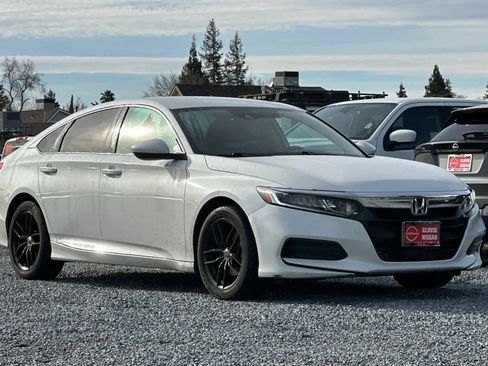 Used 2020 Honda Accord LX image 10