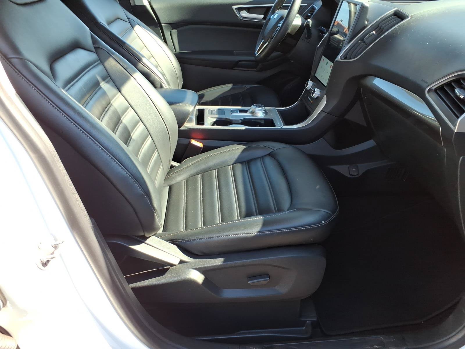 Used 2024 Ford Edge SEL AWD/4WD image 8