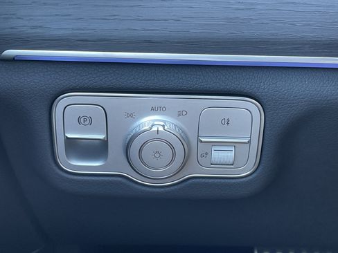 New 2026 Mercedes-Benz GLS 450 GLS 450 4MATIC SUV image 23