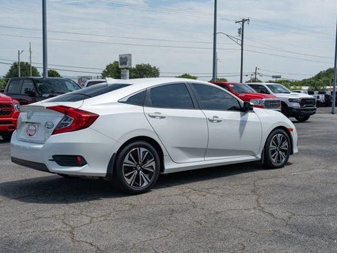 Used 2017 Honda Civic EX-L image 5