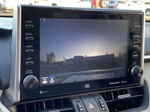 Used 2022 Toyota RAV4 XLE Premium image 36