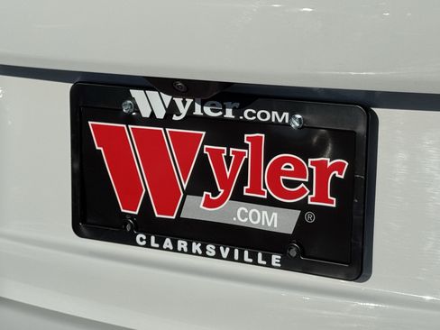 Used 2024 Jeep Grand Cherokee Laredo w/ Luxury Tech Group I image 44