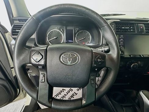 Used 2021 Toyota 4Runner TRD Off-Road image 12