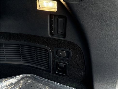 New 2025 Lincoln Aviator Reserve w/ Illumination Package image 16