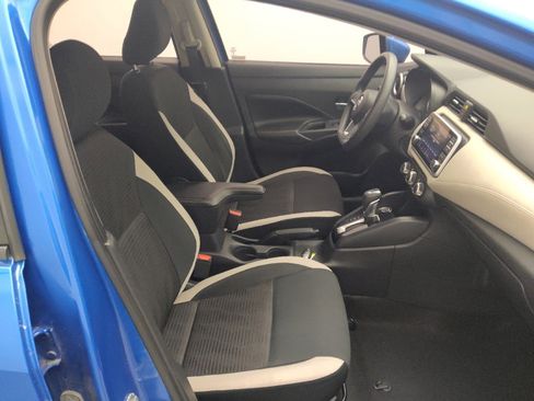 Used 2020 Nissan Versa SV FWD image 21