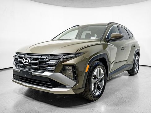 Certified 2025 Hyundai Tucson SEL FWD image 16