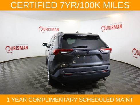 Used 2021 Toyota RAV4 LE w/ Carpet Mat Package (TMS) AWD/4WD image 24