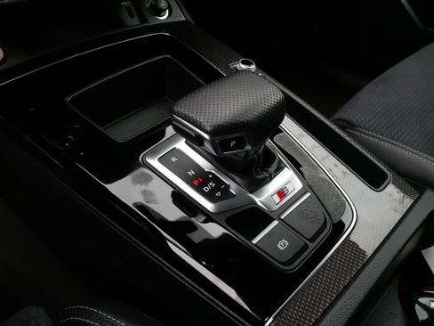 Used 2022 Audi SQ5 Premium AWD/4WD image 24