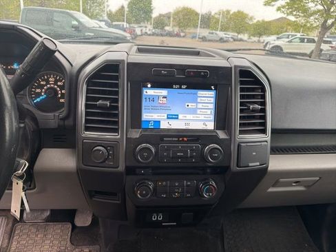 Used 2017 Ford F150 XLT w/ Equipment Group 301A Mid AWD/4WD image 15