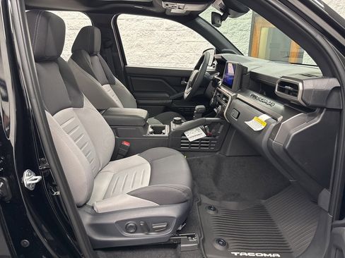 New 2026 Toyota Tacoma TRD Off-Road image 47