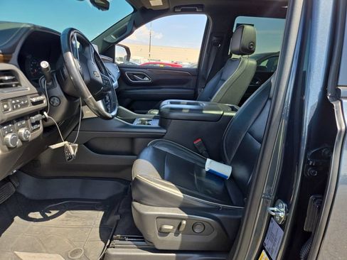Used 2021 Chevrolet Tahoe Premier w/ Premium Package AWD/4WD image 5