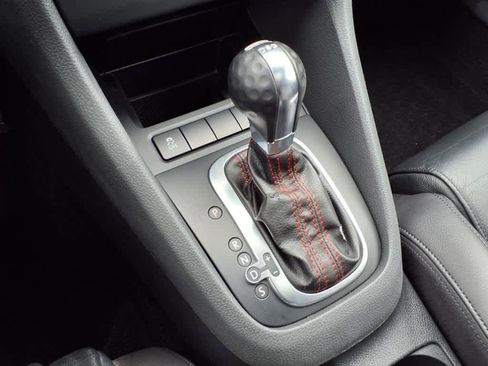 Used 2013 Volkswagen GTI Autobahn image 22