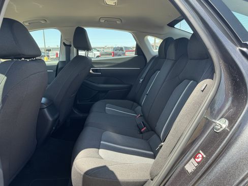 Used 2021 Hyundai Sonata SE FWD image 24