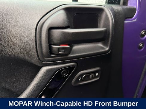 Used 2016 Jeep Wrangler Unlimited Sahara image 17