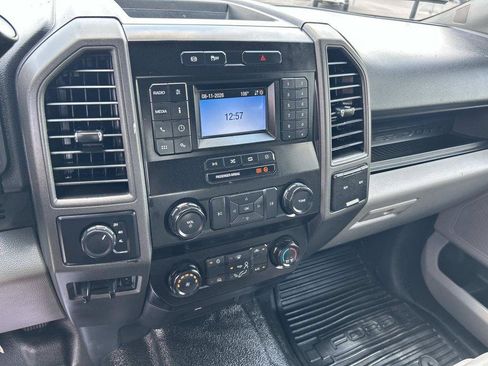 Used 2022 Ford F250 XL w/ Power Equipment Group AWD/4WD image 30