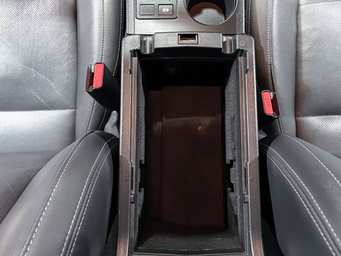 Used 2015 Subaru Legacy 2.5i Limited image 34