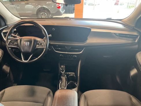 Used 2024 Buick Encore GX Preferred image 23