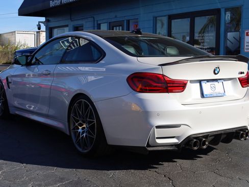 Used 2019 BMW M4 Coupe w/ Competition Package image 3