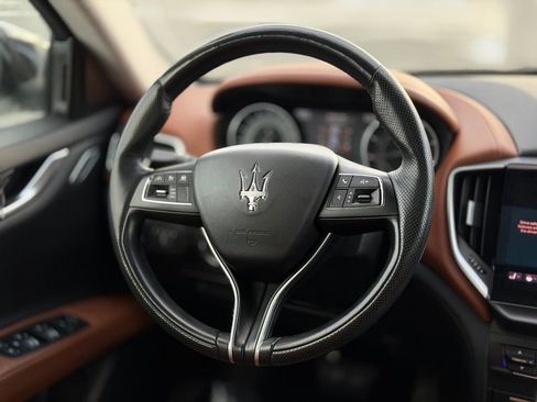 Used 2021 Maserati Ghibli S Q4 image 11