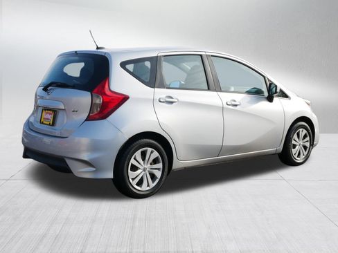 Used 2018 Nissan Versa Note SV image 7