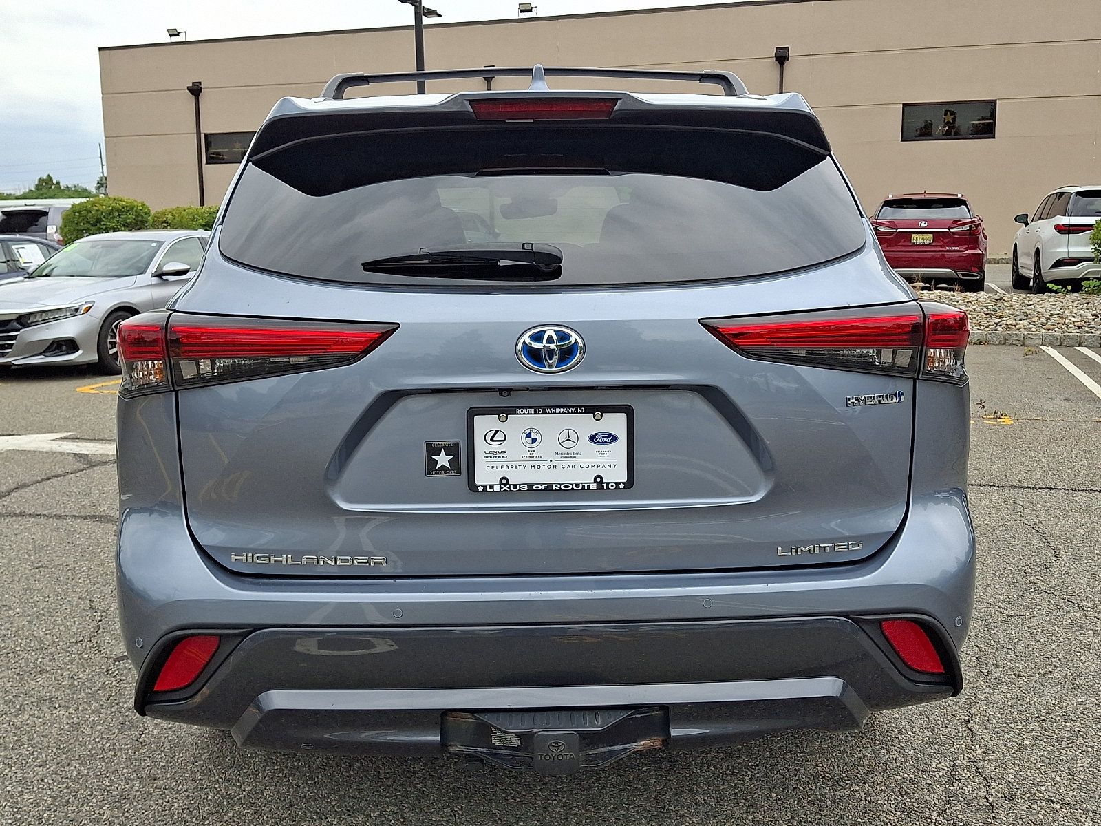 Used 2023 Toyota Highlander Limited AWD/4WD image 5