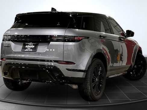 Used 2024 Land Rover Range Rover Evoque Dynamic SE image 2