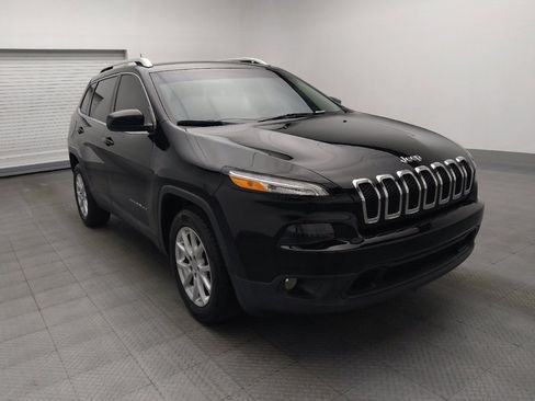 Used 2018 Jeep Cherokee Latitude image 13