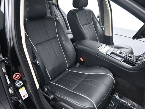 Used 2011 Jaguar XJ L image 13
