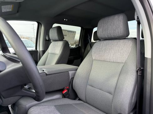 New 2026 Ford F350 XLT w/ XLT Premium Package AWD/4WD image 15