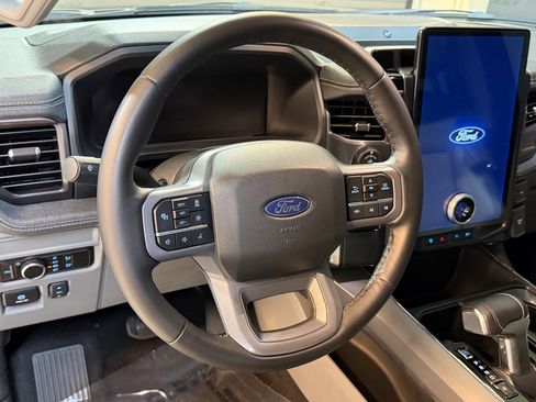 Used 2025 Ford F150 Lightning Flash AWD/4WD image 13