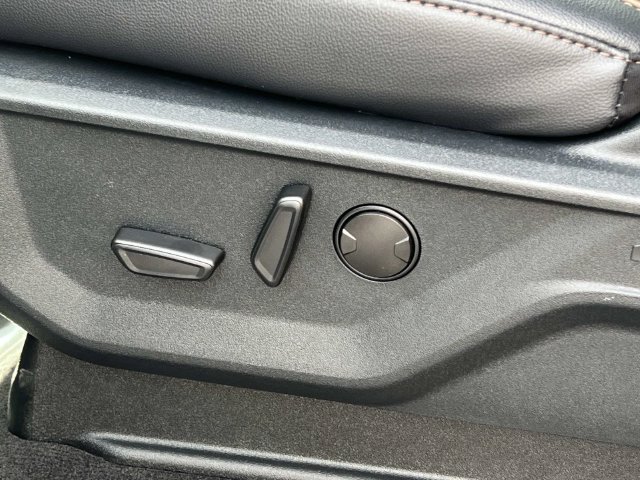 New 2026 Ford F450 Lariat AWD/4WD image 19