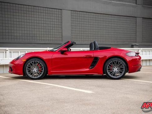 Used 2017 Porsche 718 Boxster S RWD image 52