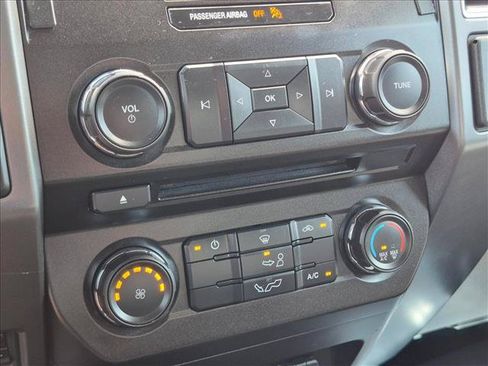 Used 2016 Ford F150 XLT AWD/4WD image 13