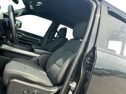 Used 2020 RAM 1500 Big Horn AWD/4WD image 9