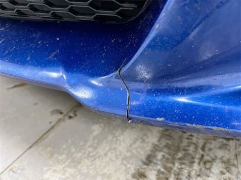 Used 2012 Dodge Avenger SE image 29