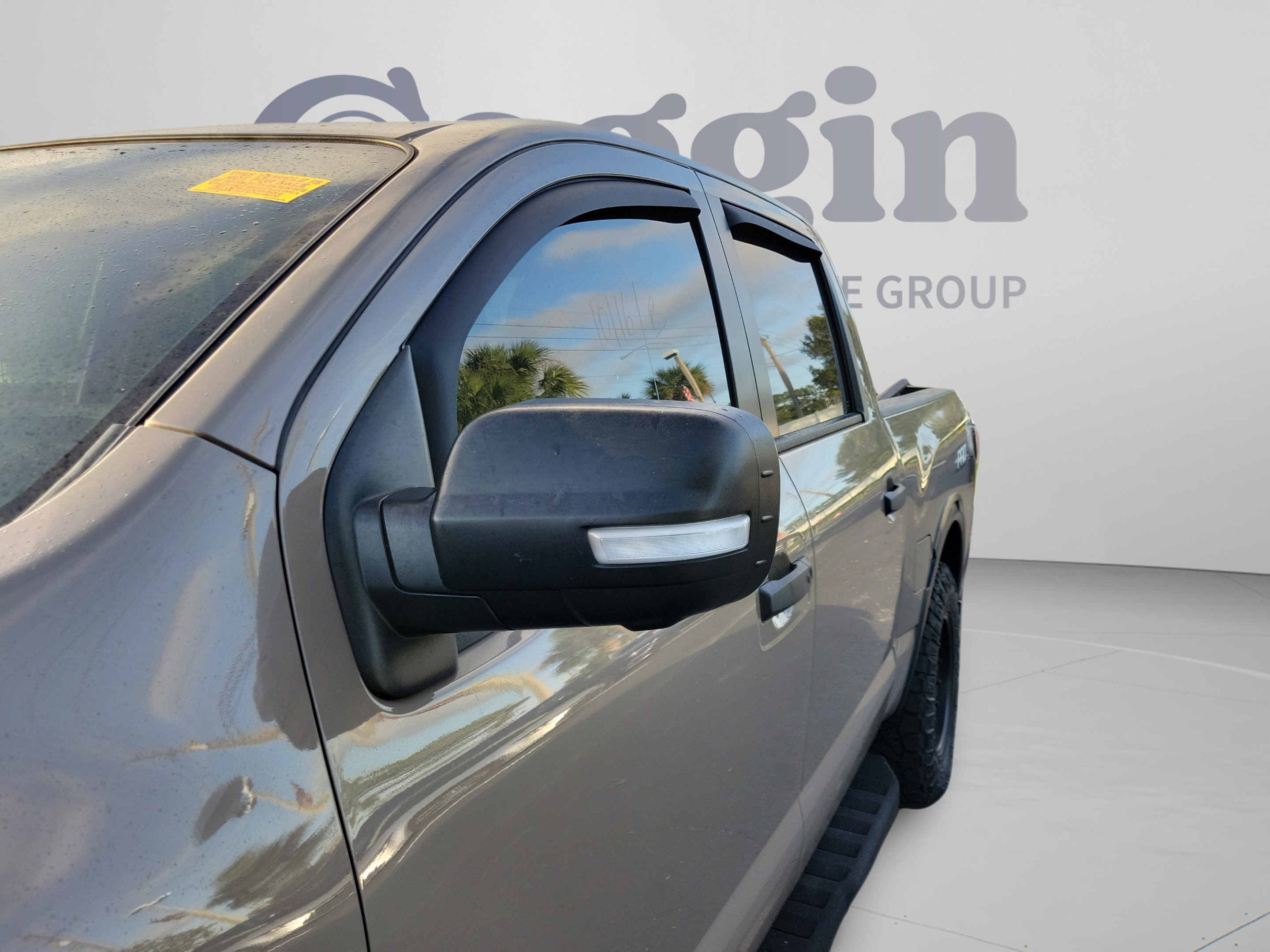 Used 2024 Nissan Titan PRO-4X w/ Pro-4x Convenience Package AWD/4WD image 29