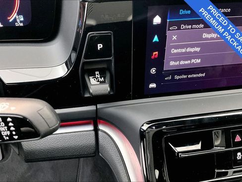 Used 2025 Porsche Panamera 4 w/ Premium Package image 18