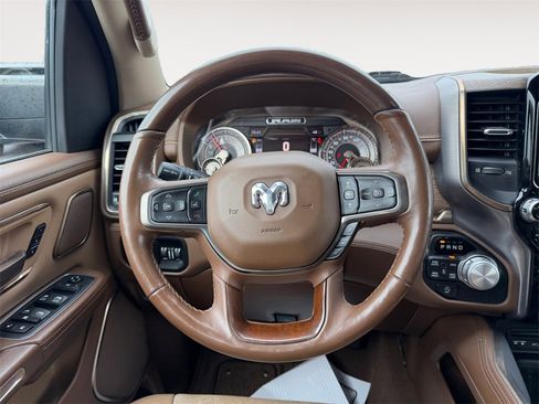 Used 2019 RAM 1500 Limited image 12