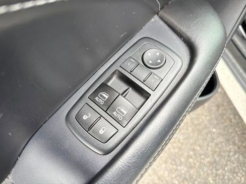 Used 2017 Dodge Challenger GT w/ Technology Group image 22