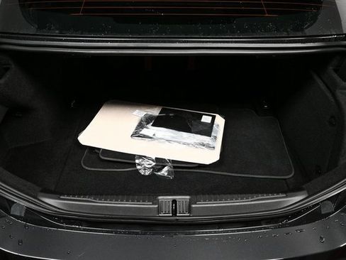 Used 2024 Alfa Romeo Giulia Quadrifoglio image 31