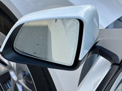 Used 2023 Tesla Model Y Long Range AWD/4WD image 36
